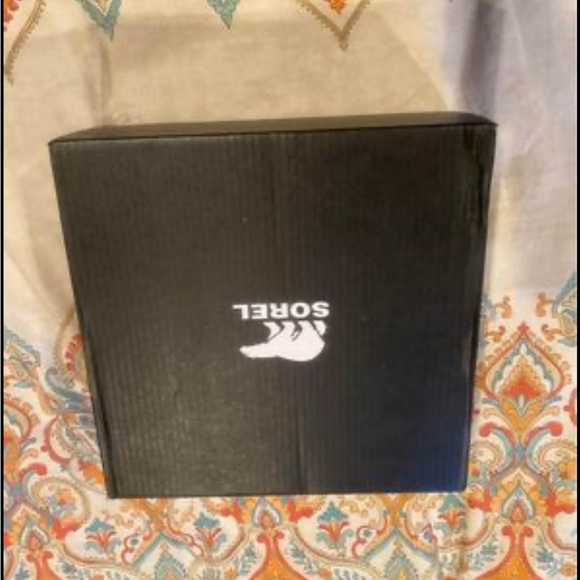 Sorel Joan explorer 8.5 brand new never worn. - Picture 6 of 6